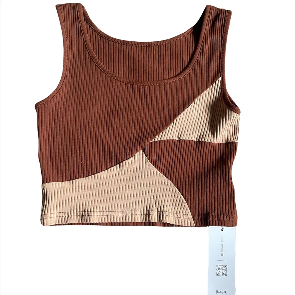 brown and tan cropped tank top